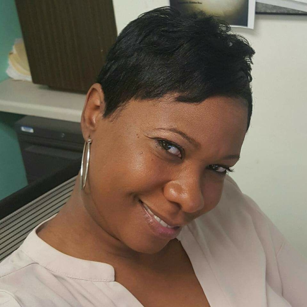 Meet your Posher, Debbie